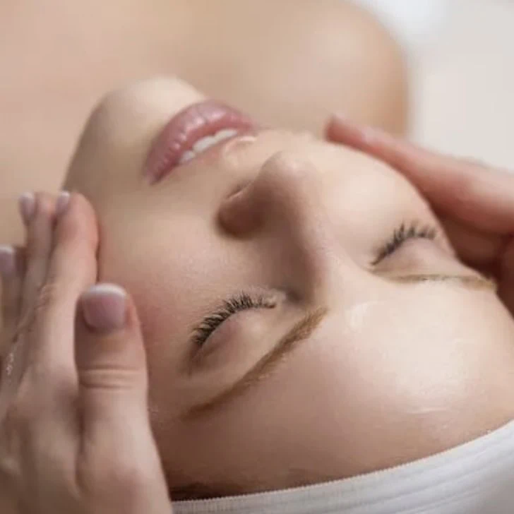Lymphatic Face Sculpting at Savvy Wellness